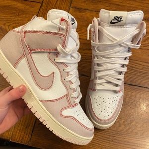 Nike Dunk Hi 1985 ‘Barely Rose’